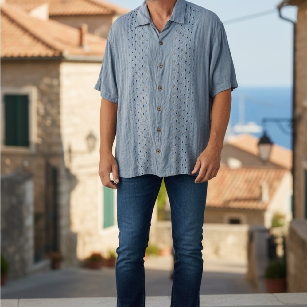 Tommy Bahama Light Blue Casual Button Down Shirt